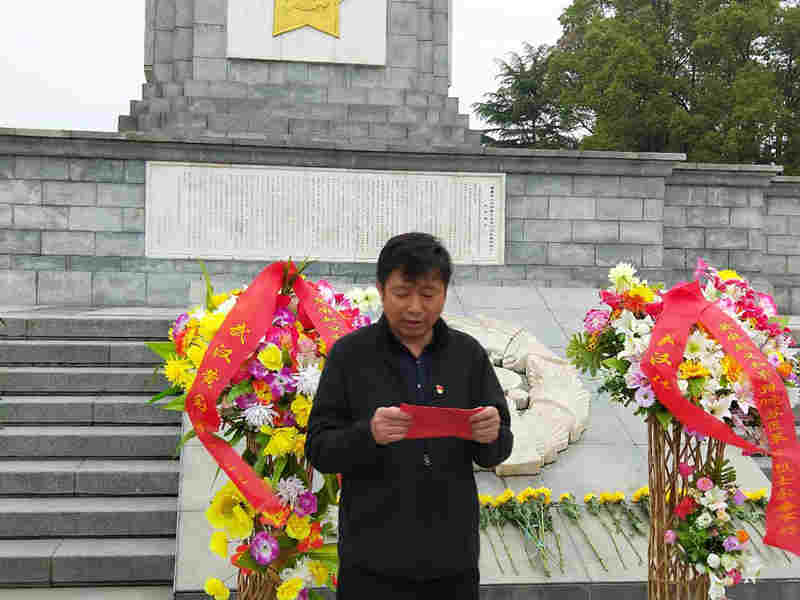 到红安开展党建活动